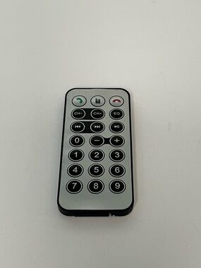 Universal Black & Silver Car Audio Remote Control